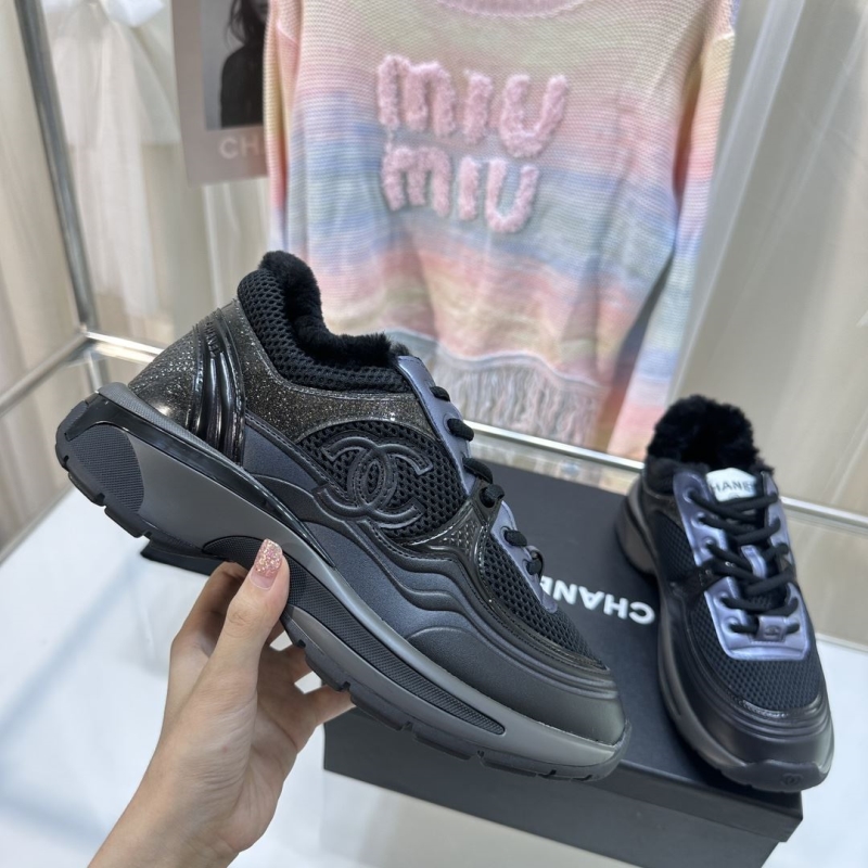 Ch**el sport shoes